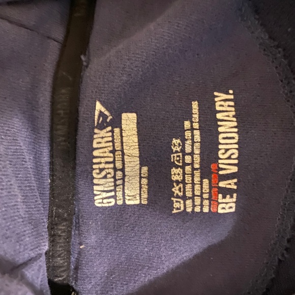 Gymshark cropped hoodie - Picture 3 of 5